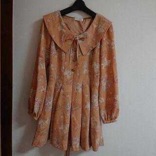 美品  リズリサ  レースアップワンピース