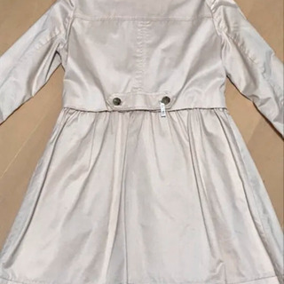 ベビーピンク BEAMS トレンチコート Mサイズの画像