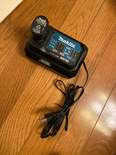 再出品！お値下げ！！インパクトドライバー7.2V！バッテリー2個➕充電器付き！