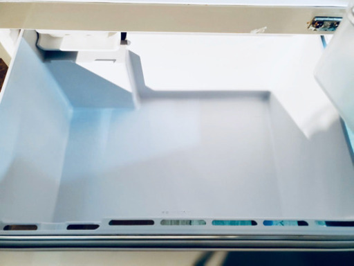 ‼️?処分セール?‼️ 276番 SANYO✨ ノンフロン冷凍冷蔵庫❄️ SR-261P(S)‼️