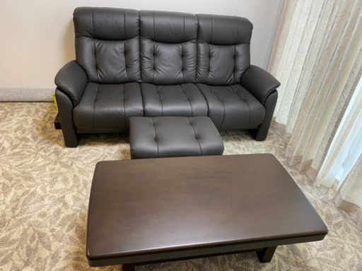 ソファー、テーブル