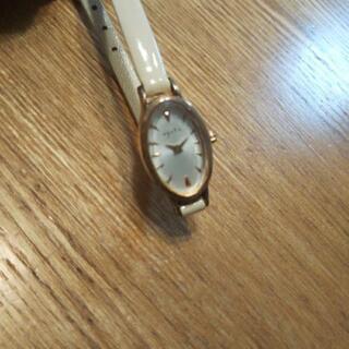 アガット 時計