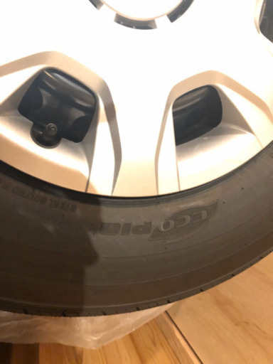 2020年　ハイエース　5型　純正ホイールタイヤセット　美品　新車外し