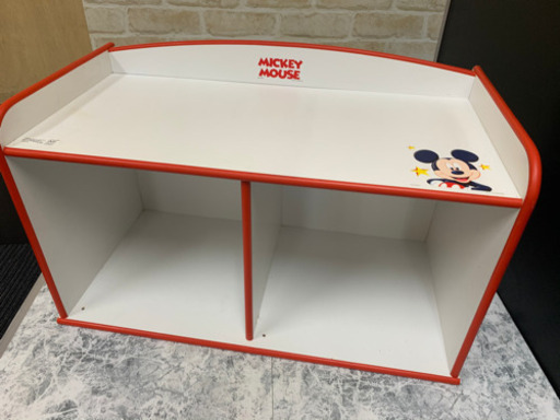決まりました　MICKEY MOUSE ミッキー 収納棚 子供 おもちゃ 箱 台 白 赤