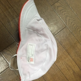 赤白帽子　　中古の画像
