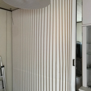 【無料】アコーディオンカーテン差し上げます。