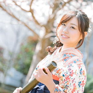 卒業式の袴・ヘアセット　小学生～大学生まで袴着付け承ります