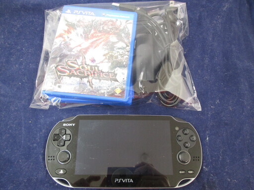 SONY　PS　Vita　PCH-1100　中古品