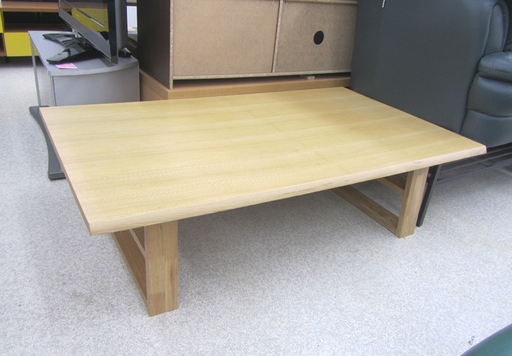 ニトリ 天然木 センターテーブル 幅135 アケビ NITORI AKEBI ☆ PayPay(ペイペイ)決済可能 ☆ 札幌市 北区 屯田