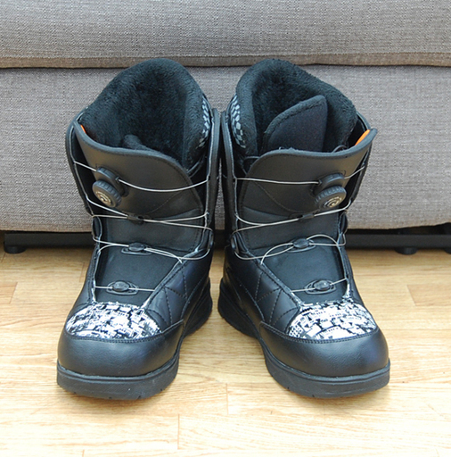 AIR WALK スノーボードブーツ 27.0cm ボアダイヤル エアウォーク ウインタースポーツ スノボ用品☆ PayPay(ペイペイ)決済可能 ☆札幌市 清田区 平岡