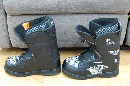 AIR WALK スノーボードブーツ 27.0cm ボアダイヤル エアウォーク ウインタースポーツ スノボ用品☆ PayPay(ペイペイ)決済可能 ☆札幌市 清田区 平岡