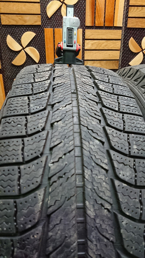 215/70R16 4本 ミシュラン MICHELIN LATITUDE XI-2 15年製 中古スタッドレス(T1475wYGG)