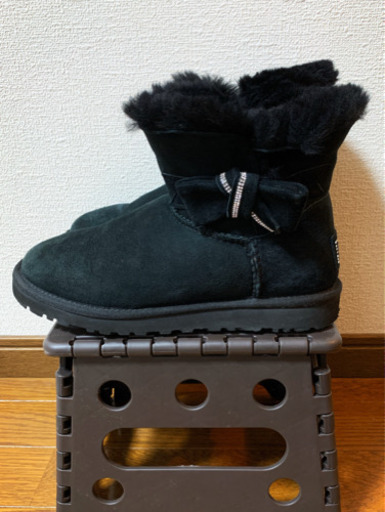 UGGムートンブーツ　JACKEE ジャッキー　黒　スワロフスキー