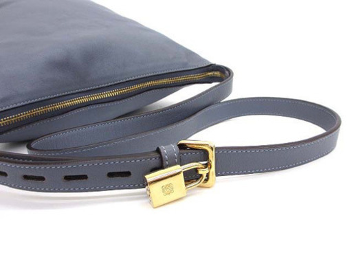 美品 LOEWE ロエベ  341.40.D71 バケット ショルダーバッグ