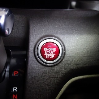 ホンダのN-ONE!人気のかわいいお車(^_-)-☆の画像