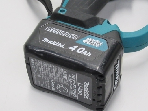 マキタ　10.8Ｖ　充電式ボードカッタ　ＳＤ100Ｄ　バッテリ付