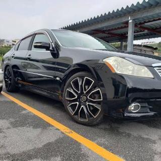 日産フーガ　タイヤ新品　車検令和3年9月
