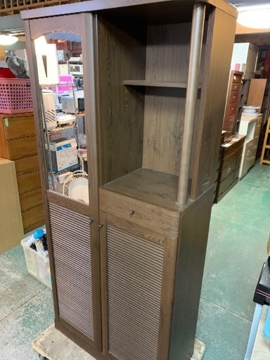 下駄箱　一部シール剥がれあり　中古