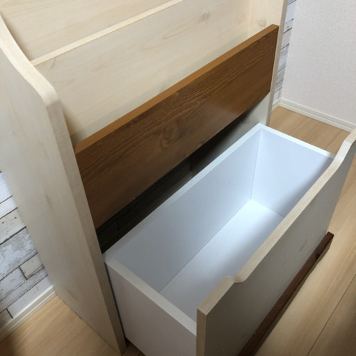 キッズ　本棚　おもちゃ入れ