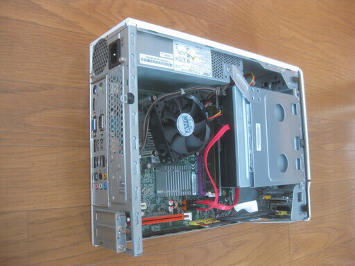 emachines スリム デスクトップ パソコン ワイドモニター Win10 