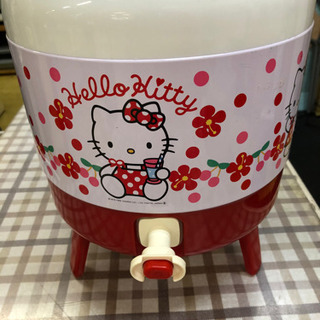 無料✨😚✨ハローキティ✨ウォータージャグ・水筒・折りたたみ足付✨😚✨中古品✨😚✨宮本リサイクルの画像