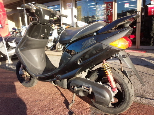 NO.3072　スーパージョグＺＲ （ＪＯＧ） ２サイクル　ハネ付き　ディスクブレーキ　ブラック　☆彡