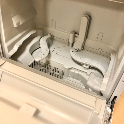 【状態◎】Panasonic パナソニック  食器洗い乾燥機 NP-TCR4-W