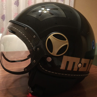 Momo Design ヘルメットの画像