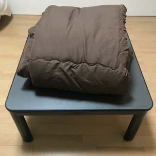 こたつテーブルの画像