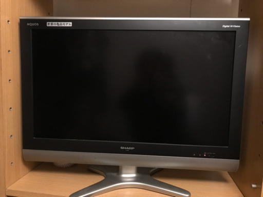 まだまだ現役のテレビ32インチ