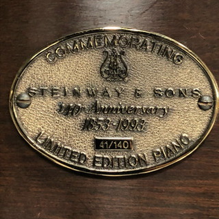 楽器店サロンに展示中♬ Steinway & sons / 創業140年記念Mモデルの画像