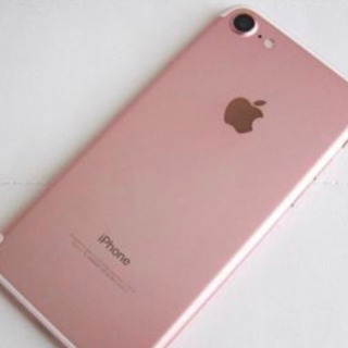 ★★超美品★★iPhone7 32GB