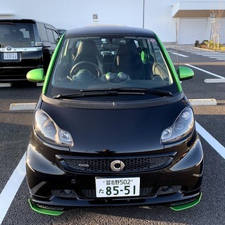 特別限定車　スマート フォーツーエレクトリックドライブ　ブラバスの画像
