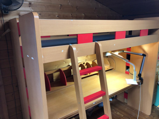 学習机　システム机　ベッド