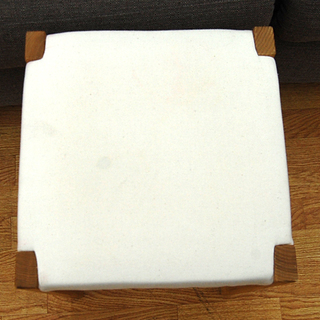 無印良品 スツール 布 木製 MUJI イス 椅子 いす アイボリー系 幅32×奥行32×高さ45cm ☆ PayPay(ペイペイ)決済可能 ☆ 札幌市 清田区 平岡の画像