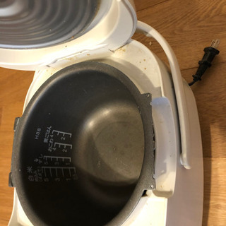 炊飯器の画像