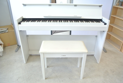 2012年製　YAMAHA ヤマハ　ARIUS　YDP-S51WH　電子ピアノ＆椅子　オーディオテクニカヘッドホンはおまけです♪