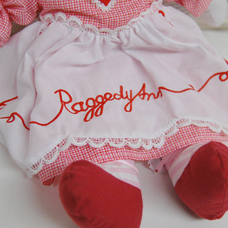 ラガディアン 約40cm 人形 アプローズ applause Raggedy Ann レッド×ピンク系 チェック柄 ラガディ アン 札幌市 清田区 平岡の画像