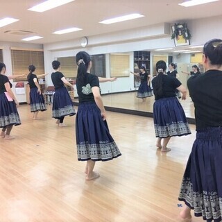 フラダンス教室　体験無料！　梅田　中崎町　生徒募集　初心者歓迎♪の画像