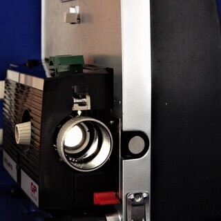 8mm プロジェクター映写機 　【ELMO　GP DELUXE 】の画像