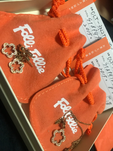 未使用フォリフォリ ネックレス＆ピアス