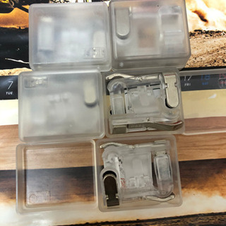 PUBG Mobile 荒野行動 コントローラー Anacend 押しボタン&グリップのセットの画像