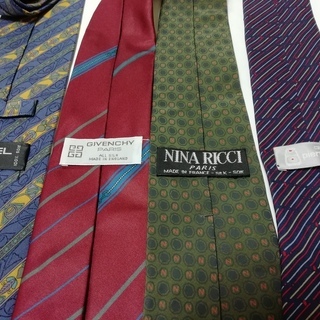 【美品】正規品 ランセル、ジバンシィ、ニナ リッチ、ピエール・カルダンのネクタイセット　値下げしました!の画像