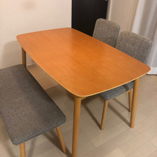 どんな部屋にもあいます