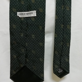 【正規品】アルマーニのネクタイ　レトロスタイル(太ネクタイ)今週末限定値下げの画像