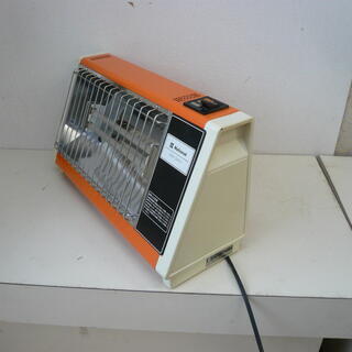 ナショナル電気ストーブDS-34N600Wの画像