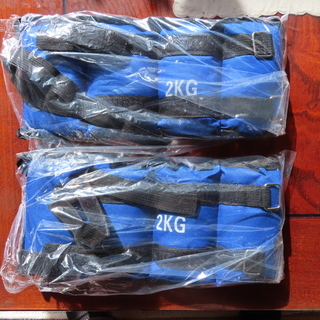 最終値下げ　ウェイト　２kg   ２個の画像
