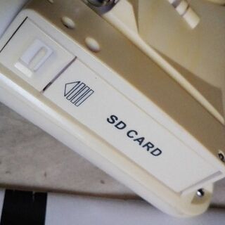 バレット7インチポータブルDVDプレーヤーワンセグ付き DVY-W701WHの画像