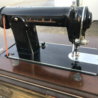 値下げしました❗️❗️JUKI  HW-6 足踏みミシン　レトロ　昭和　アンティークの画像