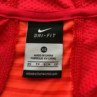 ナイキパーカー　ドライフィットの画像